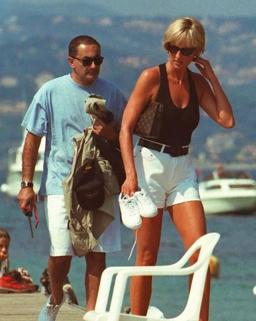 Diana hercegné és Dodi Fayed.