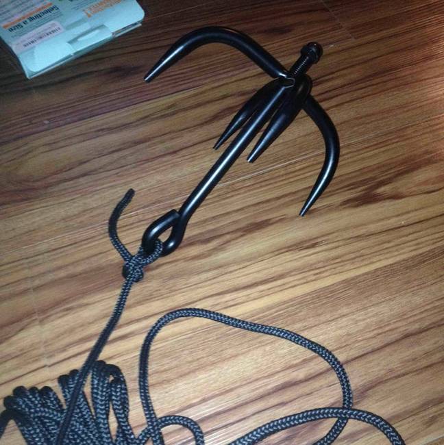„A részeg én ajándéka a józan énnek, avagy egy részegen történt Ebay-es vásárlás eredménye."