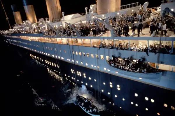 Miért nem találtak emberi maradványokat a Titanic roncsai között, mikor 1500 ember vesztette életét?