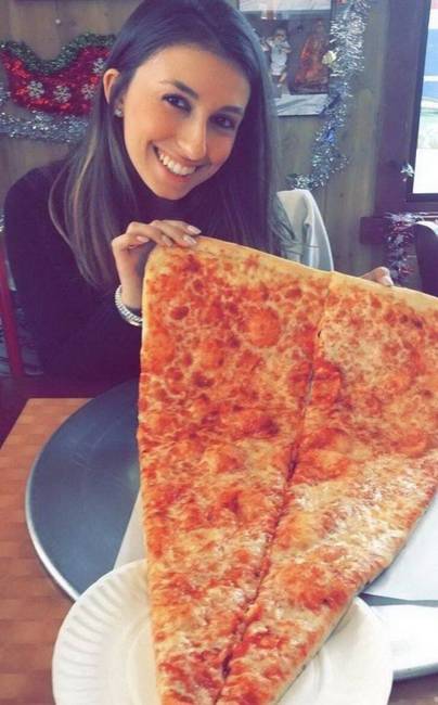 Praktikus lehet, ha a diéta csak napi egy pizzaszeletet enged.
