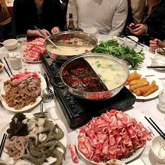 A kínai éttermekben nagyon népszerű az úgynevezett "hotpot".