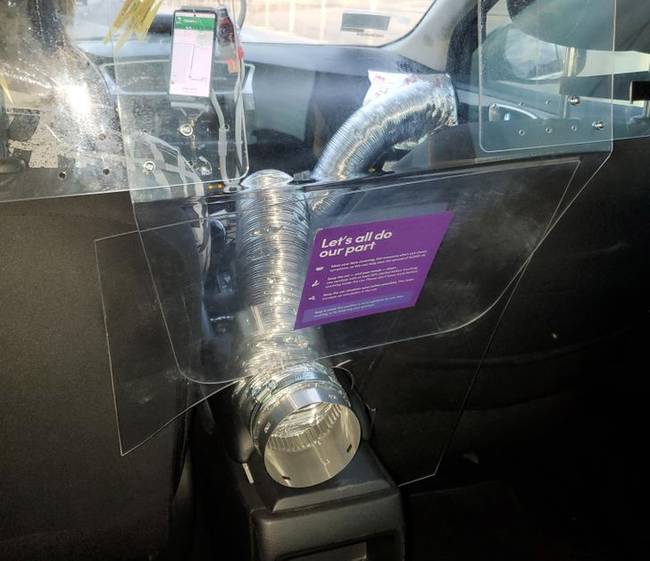 „A taxisofőr gondoskodott róla, hogy az utasok friss levegőt kapjanak még a világjárvány idején is."