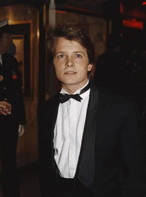 Michael J. Fox középső neve valójában Andrew - szóval semmi köze a "J"-hez.