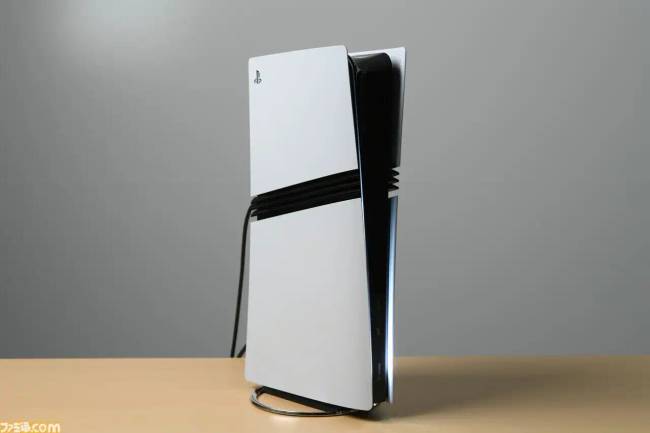 Összehasonlították a PS5 Pro-t a PS5-tel és a PS5 Slimmel