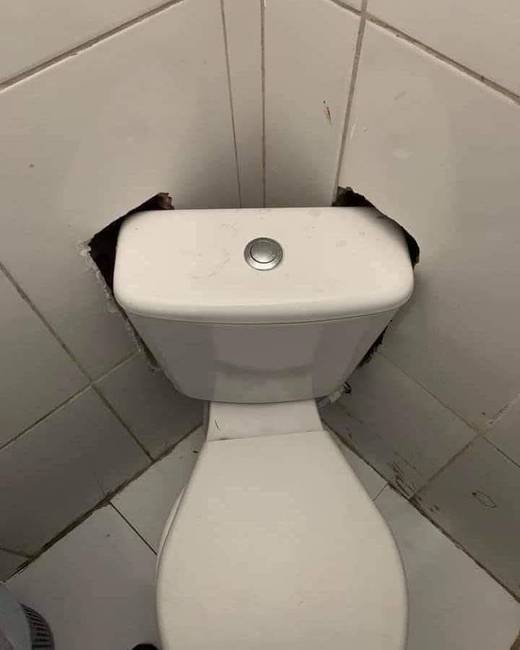 A sors nem hagyott neki más választást.