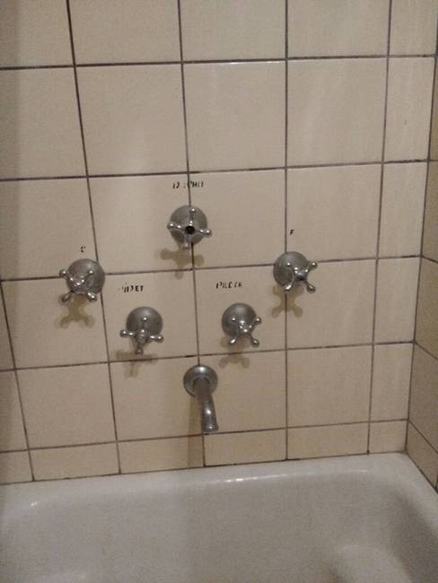 Kíváncsiak lennénk, hogy mire való a másik három.