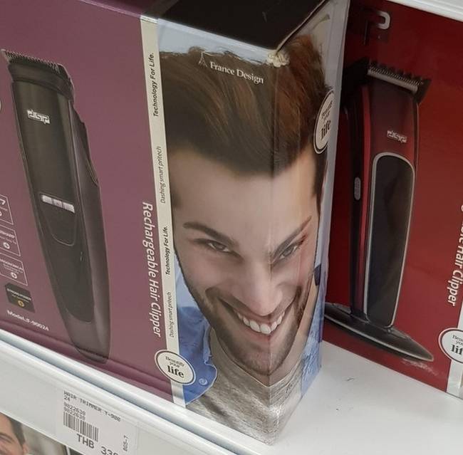 Akár egy horror film plakátja is lehetne.