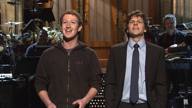 Jesse Eisenberg találkozott Mark Zuckerberggel