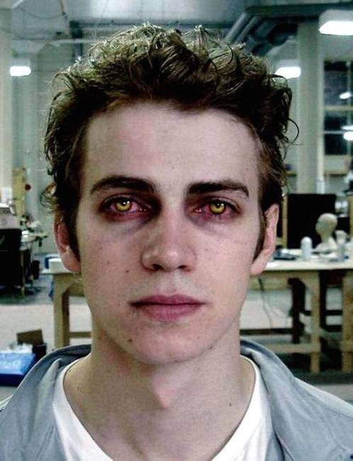 Hayden Christensen a Sith kinézetet próbálgatja a Star Wars forgatása előtt.