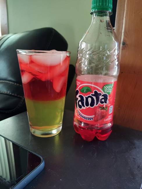 „A vőlegényem Fantát öntött a Mountain Dew-jára, és nem keveredtek össze."