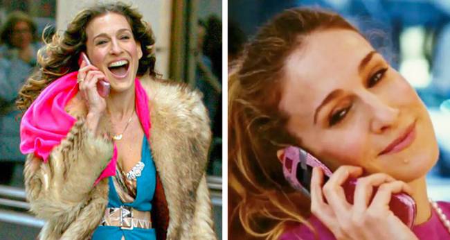 A Szex és New York című film első részében Carrie Bradshaw pont ugyanolyan telefonnal látható, mint amilyennel a sorozatban is szerepet. Hogy a filmkészítők jobban szemléltessék az eltelt időt és a telefon elhasználódását, ragasztószalaggal tekerték be a telefont.