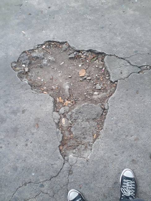 Ez a repedés pont úgy néz ki, mint Afrika.