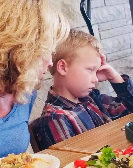 „A pillanat, amikor anyám mondja az unokaöcsémnek, hogy nem ehet addig tortát, míg be nem fejezi a zöldségeket."