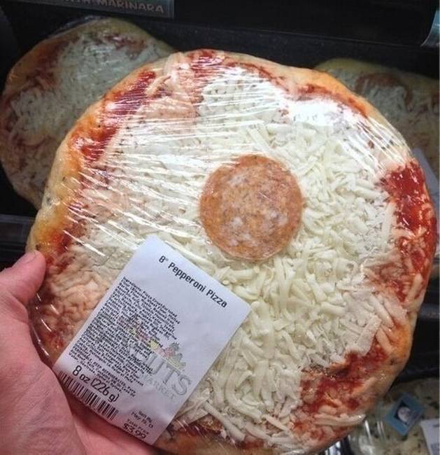 Ez a szalámis pizza nem a legbölcsebb választás.
