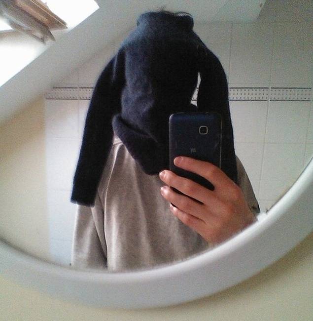 Miért nem írják rá a gyártók a ruhákra nyomtatott nagybetűkkel, hogy milyen kellemetlenségeket tud okozni, ha nem megfelelő hőmérsékleten mossuk azokat?!