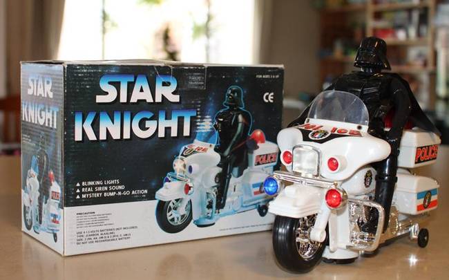 DARTH VADER, AZ ŐRZŐ-VÉDŐ.