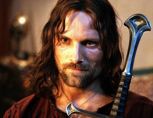 Viggo Mortensen, Aragorn szerepében (10,4 ezer szavazat)