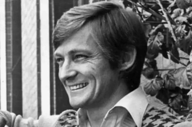 John Cornell – forgatókönyvíró-társ, producer