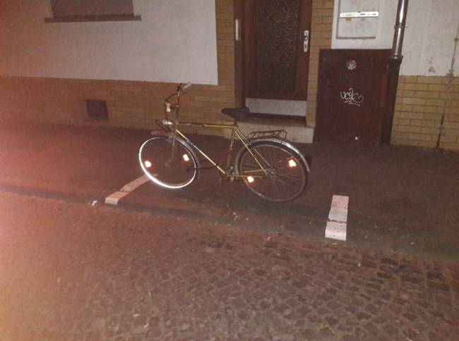 Mindennek a helyén kell lennie. Mindennek.