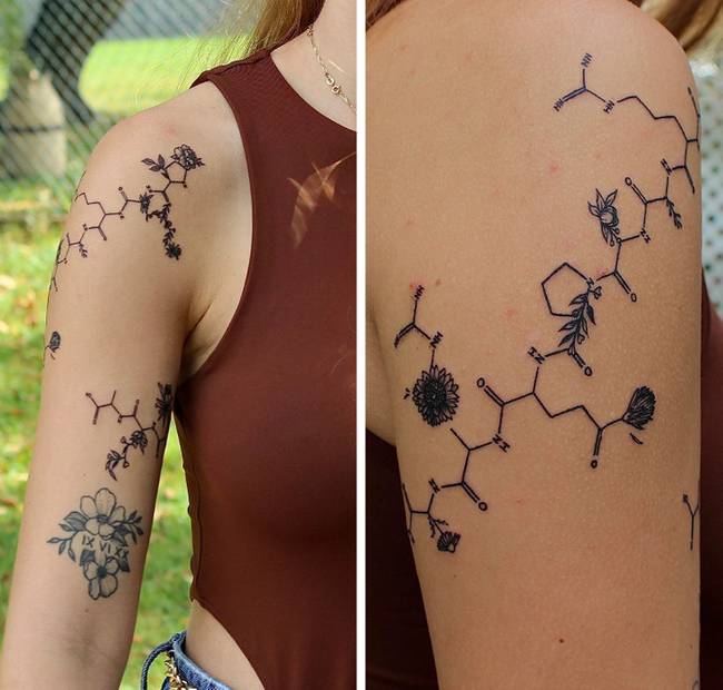 Ebben a peptid (molekula) formájú tetoválásban a "Tövises az út a csillagokig" mondás van titkosítva.