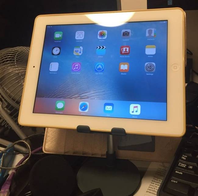 Telefon és tablet-tartó