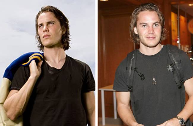 Taylor Kitsch 25 éves korában 15 éves tinédzsert játszott a Tiszta szívvel foci című filmben.