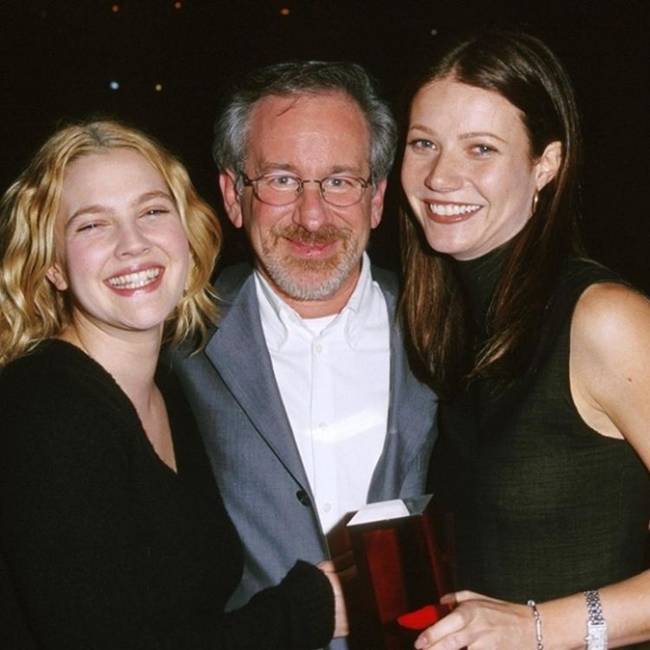 A világhírű rendező, Steven Spielberg valójában Drew Barrymore és Gwyneth Paltrow keresztapja.