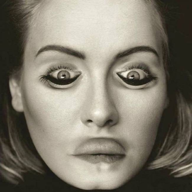 EZ EGY FORDÍTOTT KÉP ADELE-RŐL. LÁTSZ RAJTA VALAMI FURCSÁT?! NEM, IGAZ?