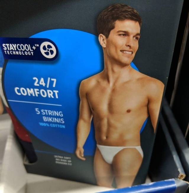Bikini fehérnemű dinoszaurusz-alkatú férfiaknak.