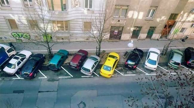 Eközben Romániában.