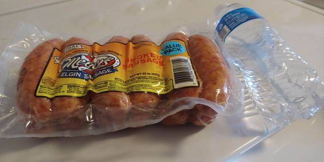 „Amikor arra kértem a férjemet, hogy hozzon valamit vacsorára, beállított 20 füstölt kolbásszal. Csak tudnám, miért ezt az embert választottam."