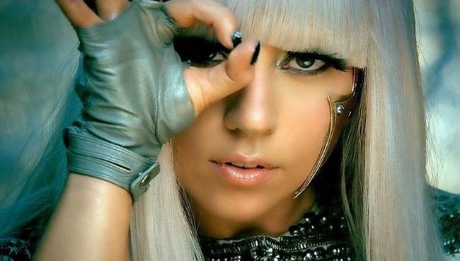 Lady Gaga "Poker Face" című slágerét immár 13 éve hallgatjuk.