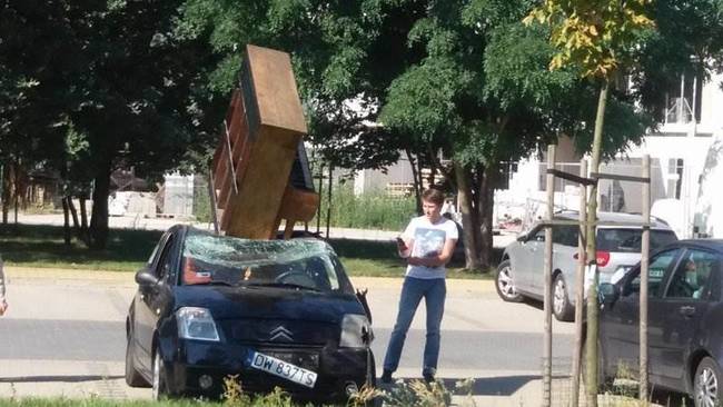 Mi meg naivan azt hittük, hogy ilyen csak a rajzfilmekben történhet.