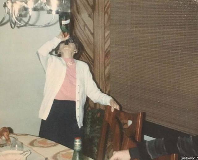 Ez az Instagram-oldal kínos családi fotókat gyűjt, íme a legviccesebbek közülük