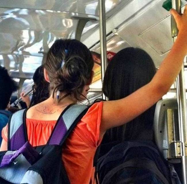Az alap ötlet jó, de azért érdemes lett volna tenni rá egy kupakot vagy valami, mielőtt hajtűnek használja.