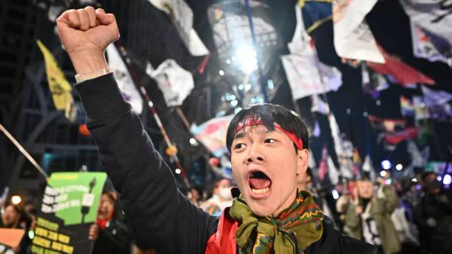 Miért van az, hogy a dél-koreai rendőrség csak 3 töltényt tölthet az ötlövetű revolverekbe?