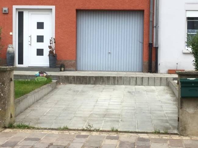Ezt a garázst is csak maximum terepjáróval fogják tudni használni.