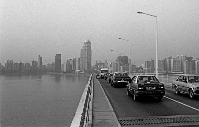 Így nézett ki a híd, ami összekötötte Makaót a Taipa-szigettel 1991-ben.
