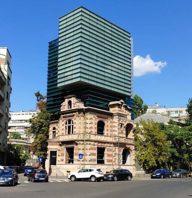 Csodálatos kiegészítése ez egy nemzeti örökségnek. (Bukarest, Románia)
