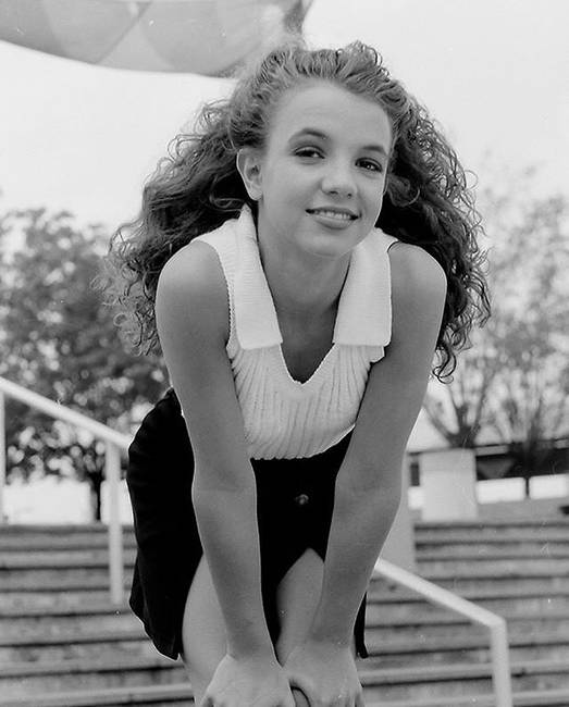A 13 éves Britney Spears, mielőtt még beindult volna a karrierje, 1995-ban.