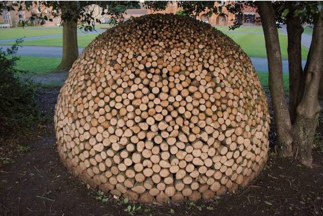 A tökéletes fa-iglu.
