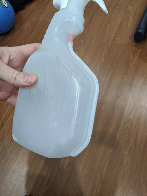 Ezt a dobozt a kialakításának köszönhetően az utolsó cseppig ki lehet használni.
