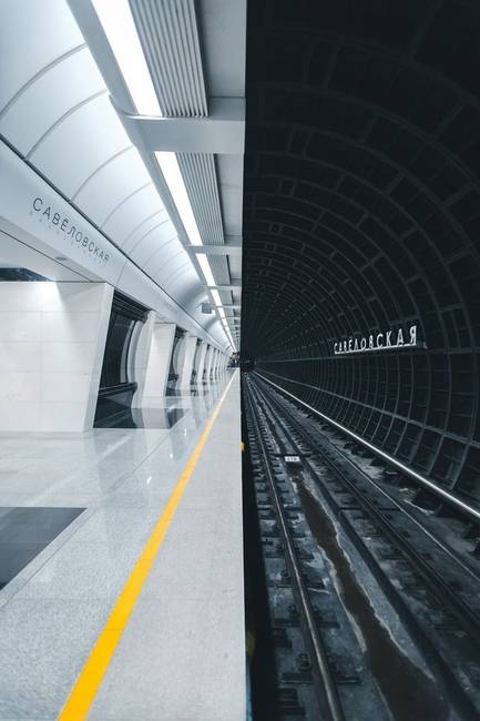 A futurisztikus stílusban készült moszkvai Savelovskaya metróállomás.