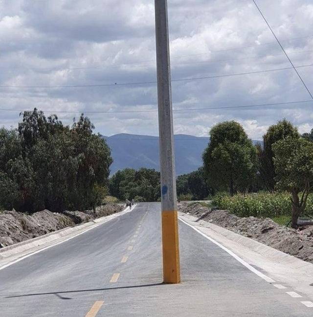 Ha létezik fekvőrendőr, akkor ez alighanem az állórendőr lehet.