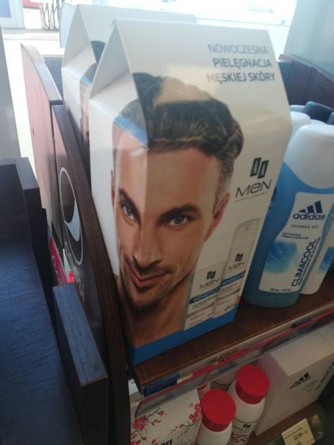 „Egy benzinkúton láttam."