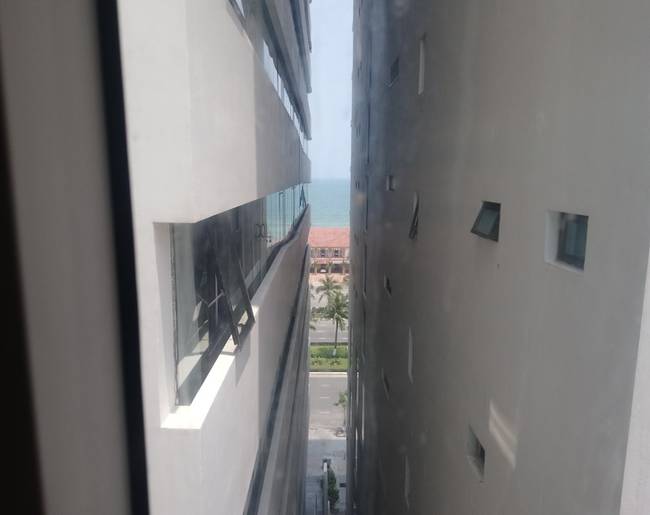 „A hotelszobám óceánra néző kilátása."
