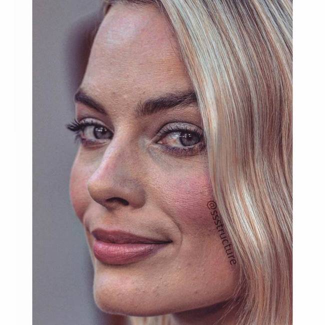 Margot Robbie