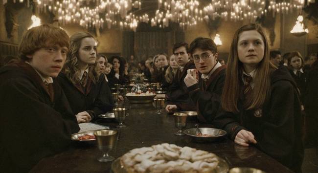 Harry Potter szereplők régen és most.