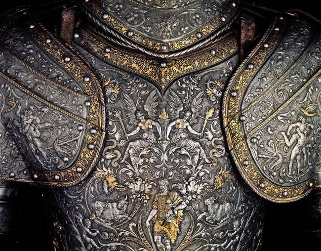 Miksa magyar király páncélja, melyet 1555-ben kovácsoltak.