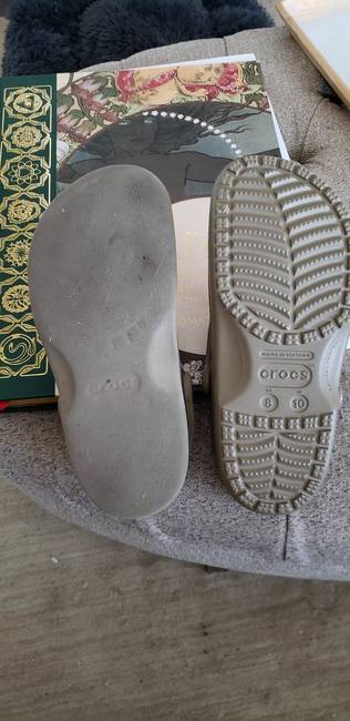 Crocs papucs, 4 év használat után.